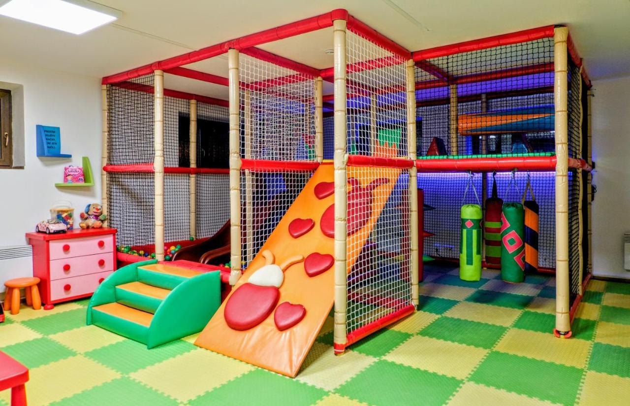 Apartmanovy Dum Pastak Loučná nad Desnou Buitenkant foto