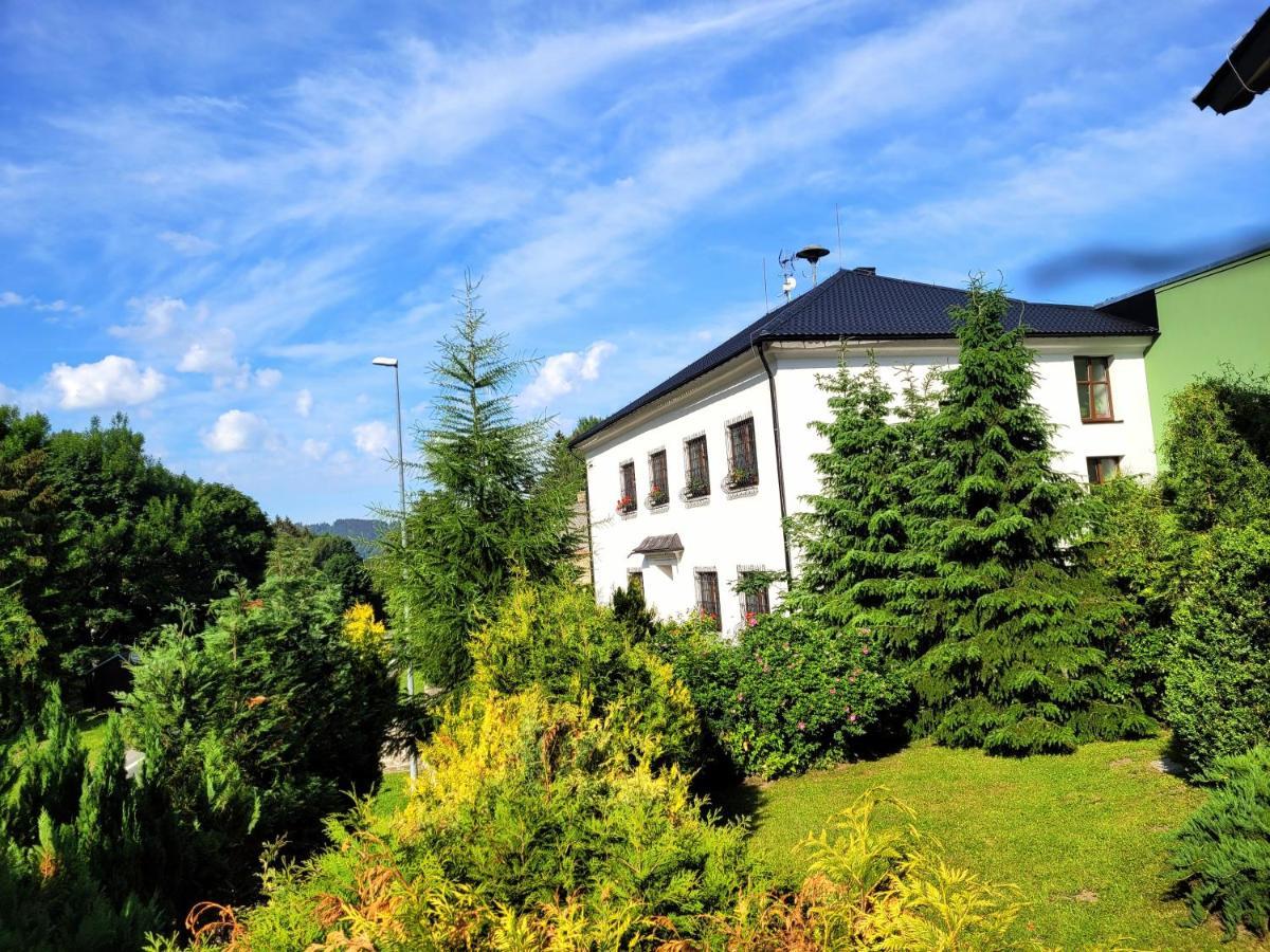 Apartmanovy Dum Pastak Loučná nad Desnou Buitenkant foto