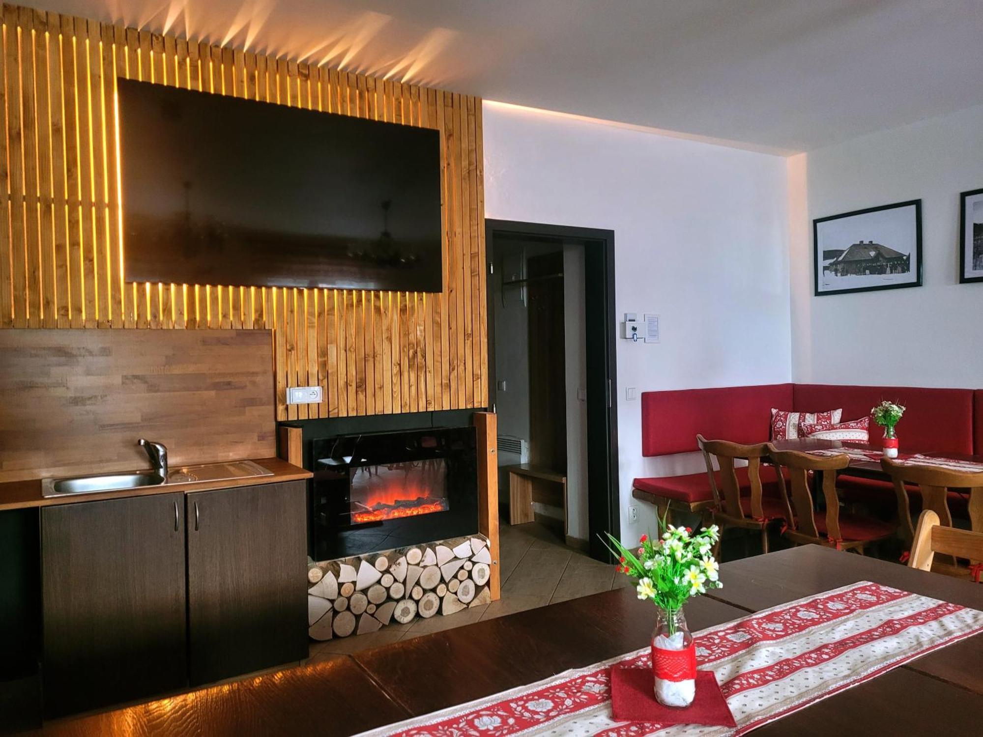 Apartmanovy Dum Pastak Loučná nad Desnou Buitenkant foto