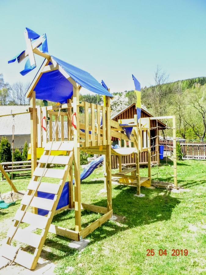 Apartmanovy Dum Pastak Loučná nad Desnou Buitenkant foto